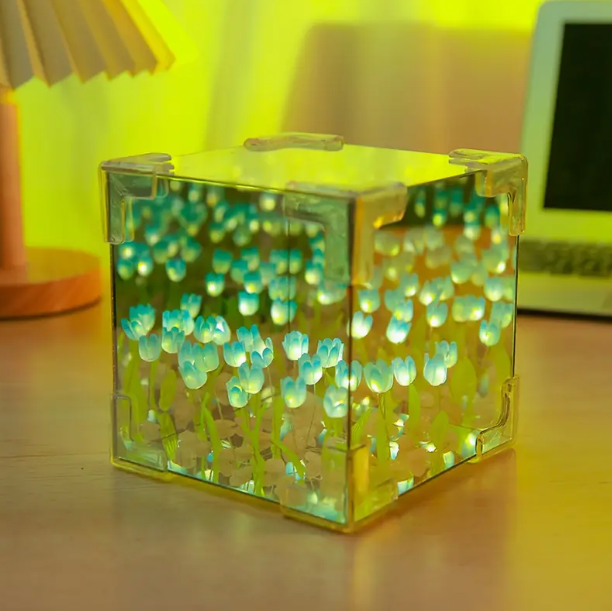 LumiBloom